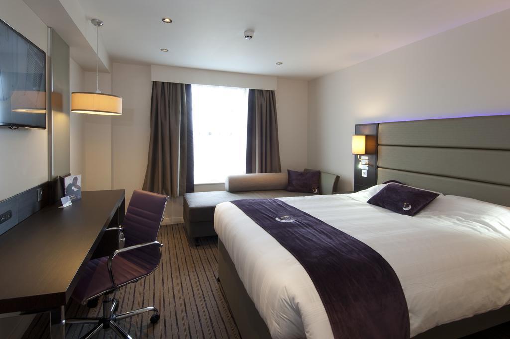 Premier Inn Southampton West Ower Bilik gambar