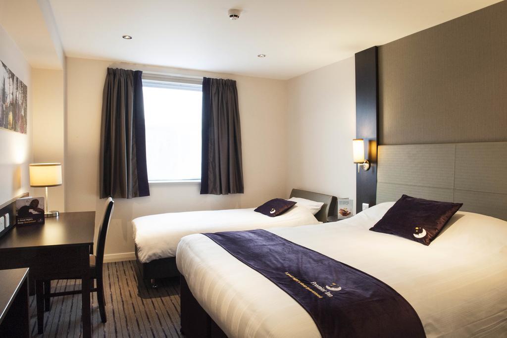Premier Inn Southampton West Ower Bilik gambar